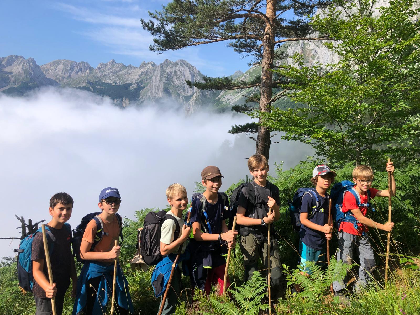 Carousel Bootstrap First