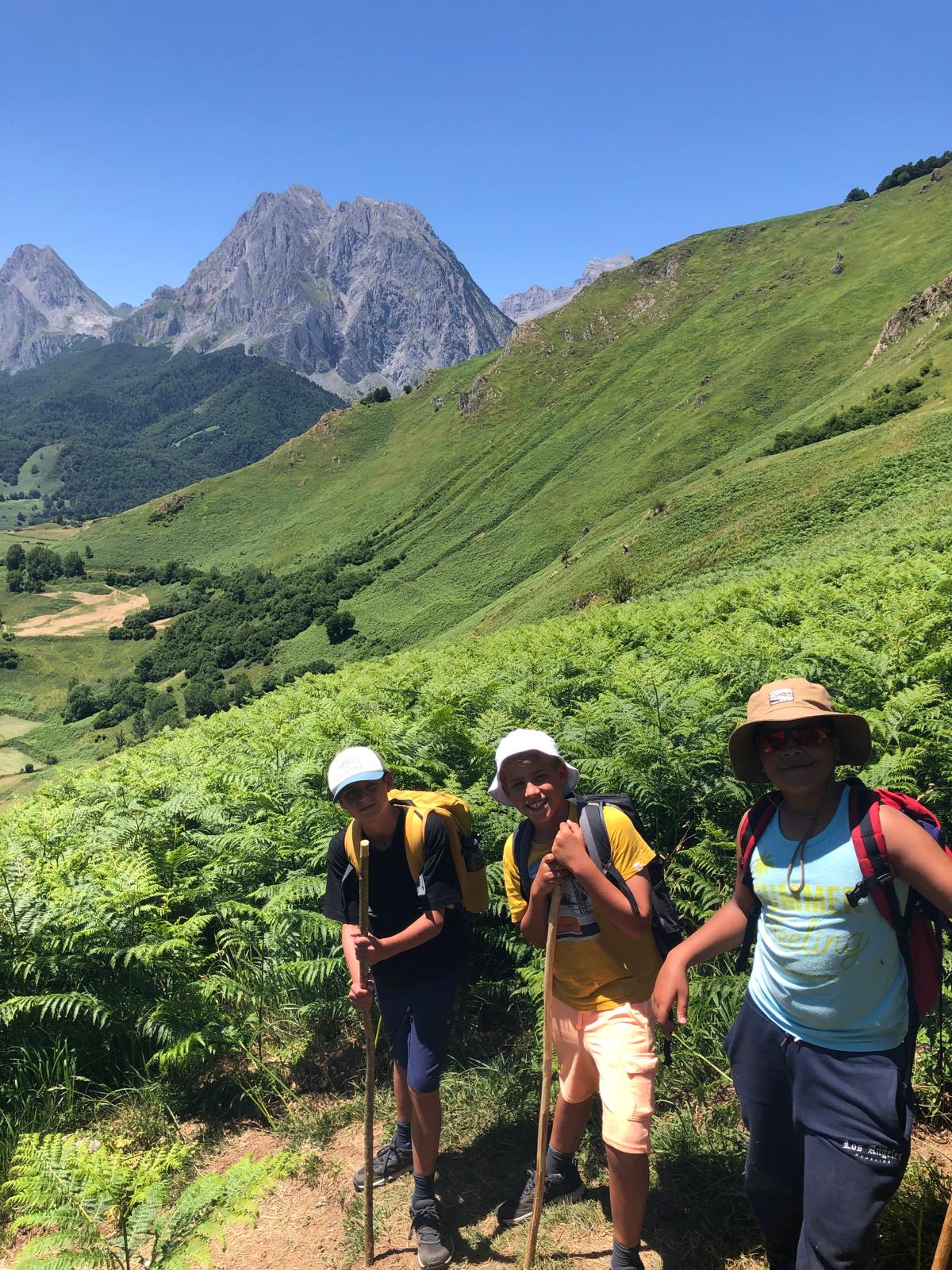 Carousel Bootstrap First